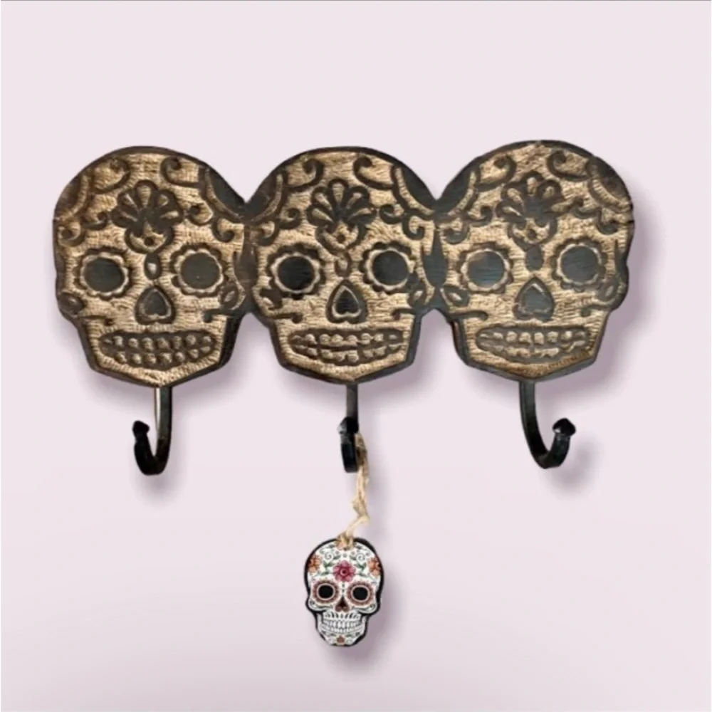Sugar Skull Wood 3 Hook Hanger
